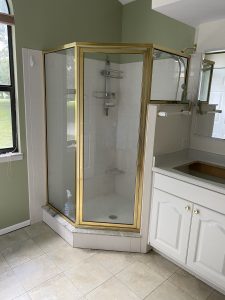 Shower Door of the Day!