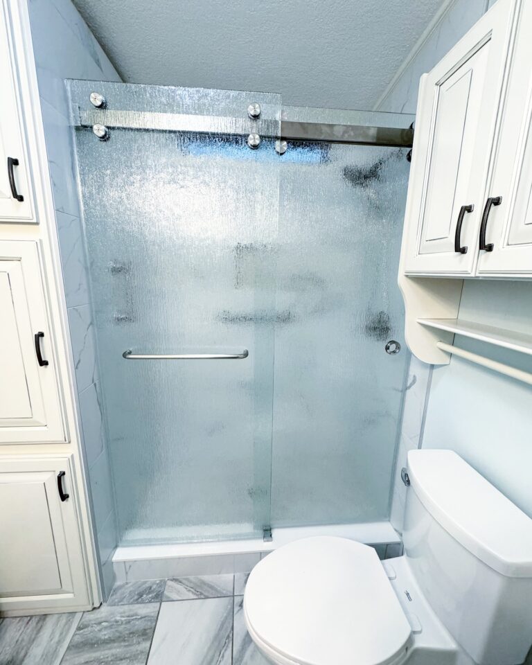 Read more about the article Shower Door of the Day!