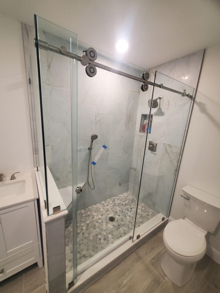 Read more about the article Shower Door of the Day!