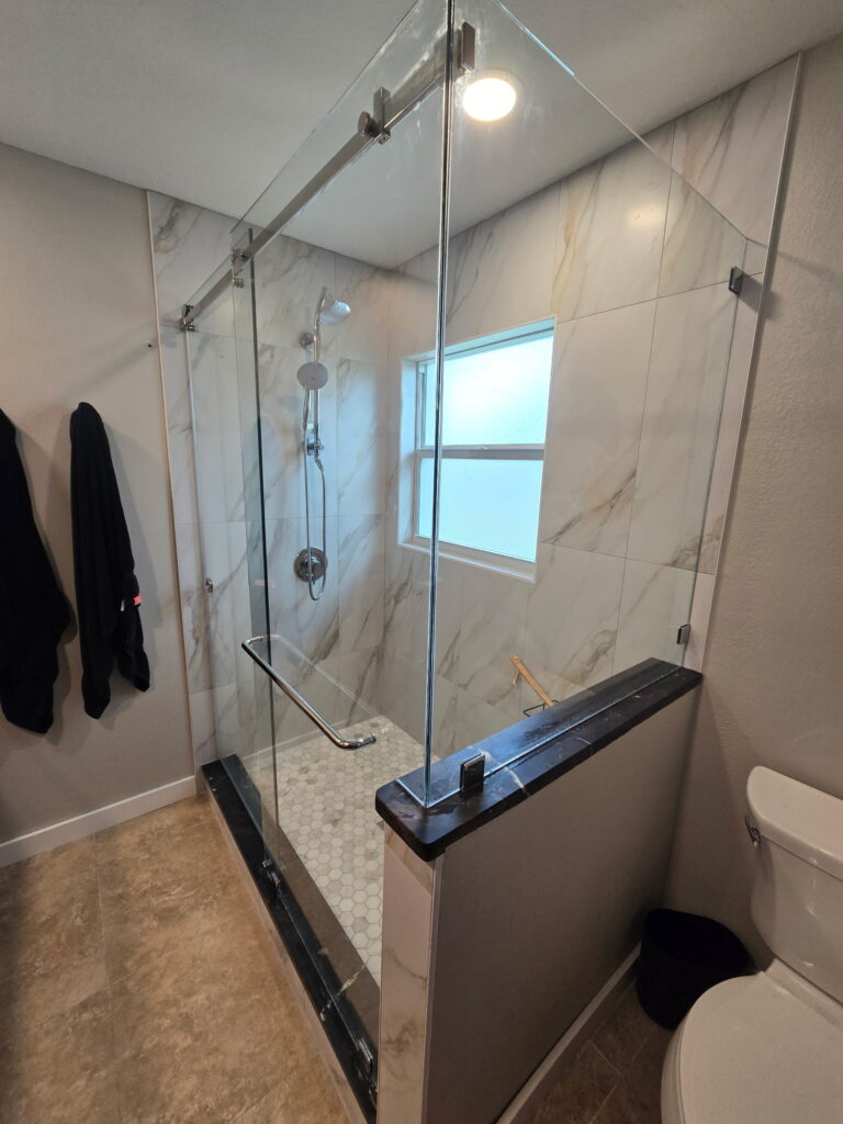 Read more about the article Shower Door of the Day!