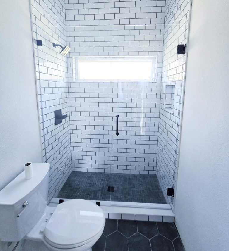 Read more about the article Shower Door of the Day!