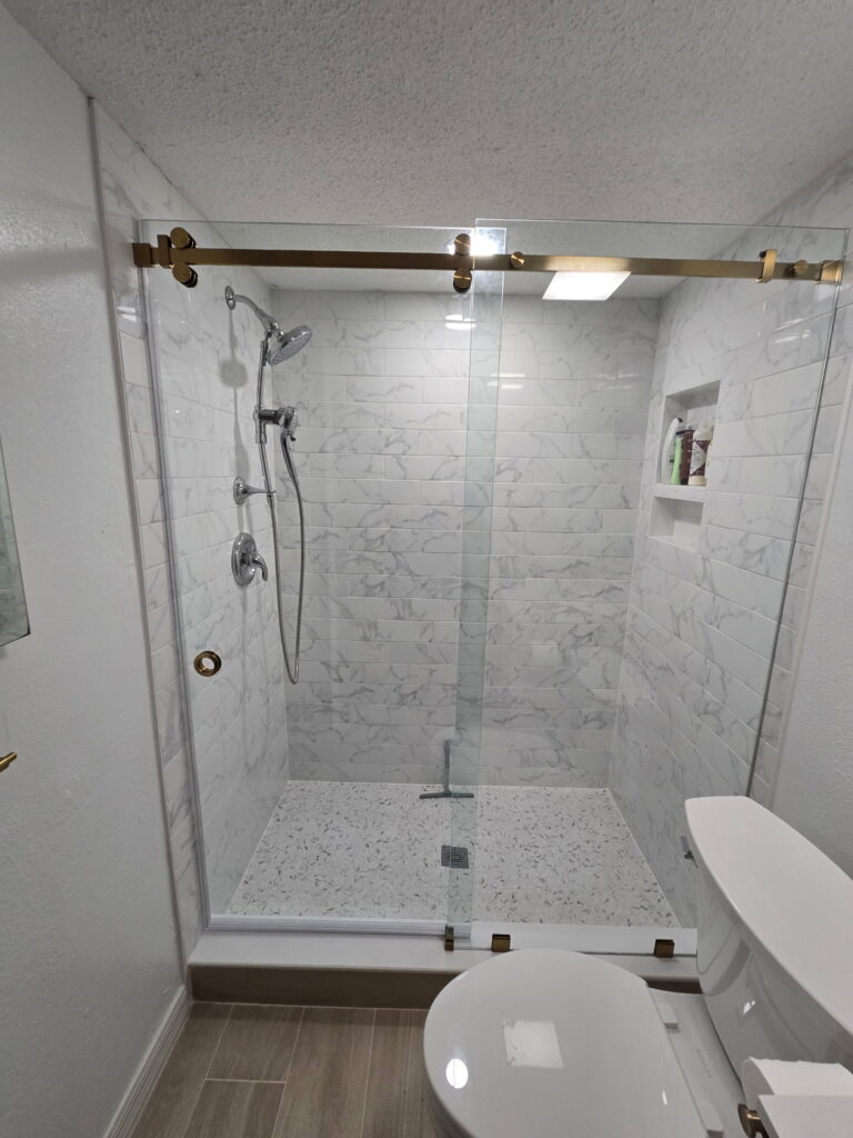 Read more about the article Shower Door of the Day!