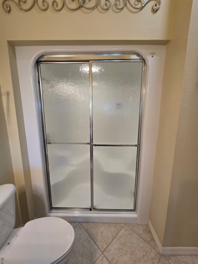 Read more about the article Shower Door of the Day!